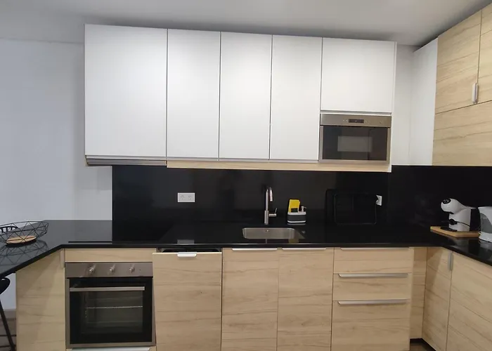 T1 Rosa Dos Ventos, A/c & Terrace - Casas & Papeis דירה Armação de Pêra